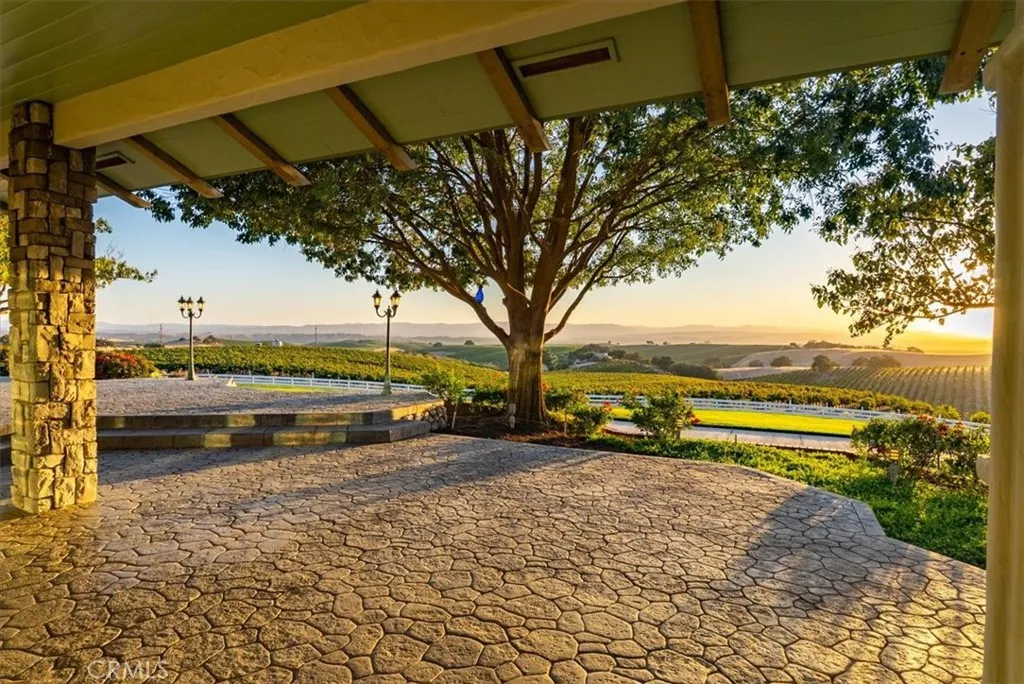 8283 Cross Canyons Road, San Miguel, California 93451 home-pic-53