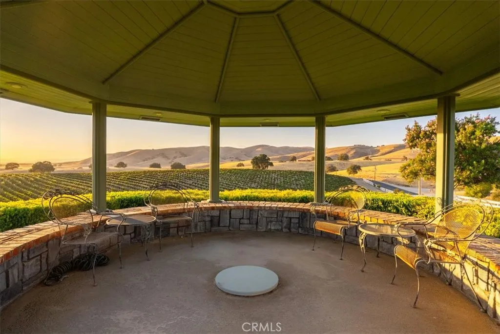 8283 Cross Canyons Road, San Miguel, California 93451 home-pic-68