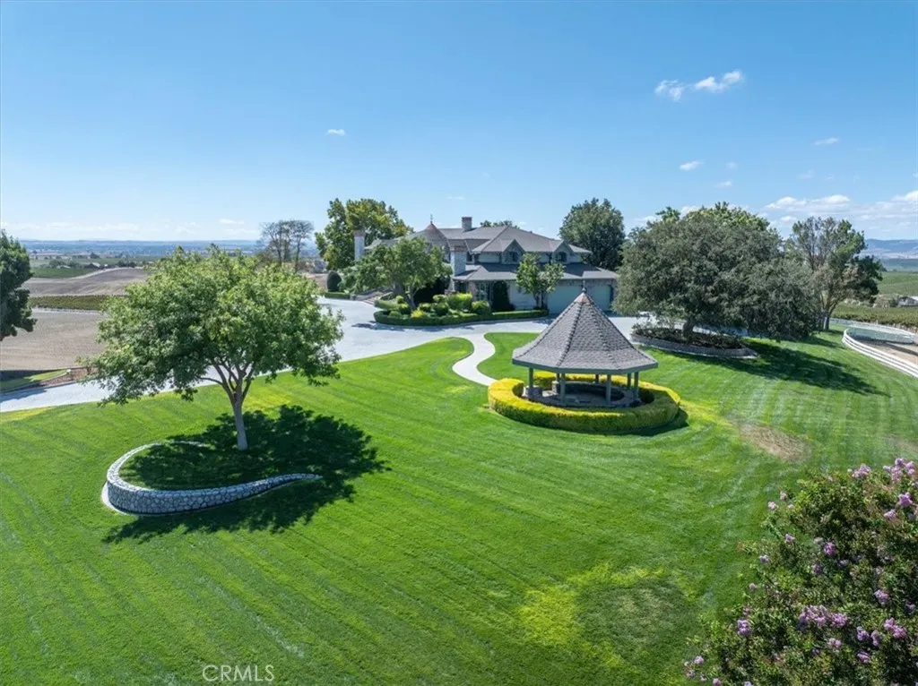 8283 Cross Canyons Road, San Miguel, California 93451 home-pic-67
