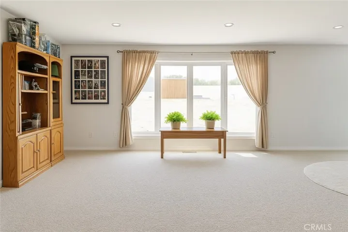 9235 Lindero Road, Phelan, California 92392