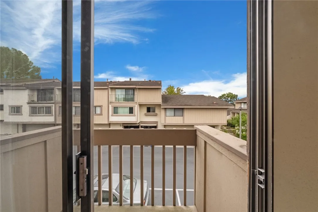 6307 Ridgeglade Ct, Rancho Palos Verdes, California 90275 home-pic-16