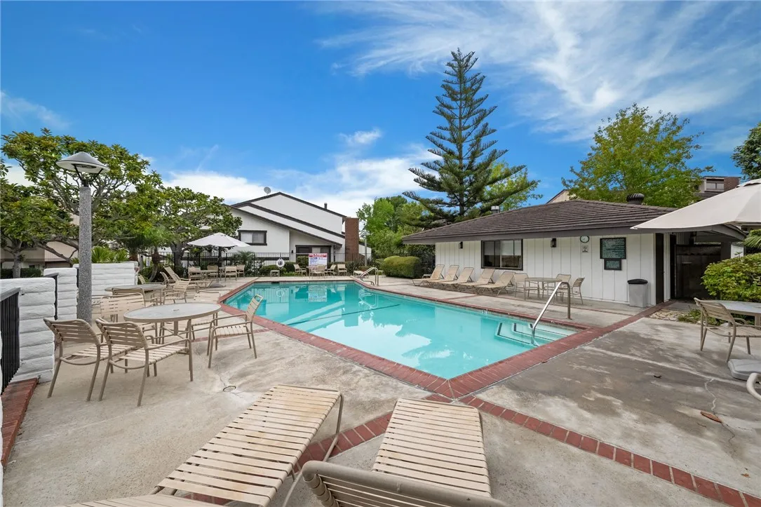 6307 Ridgeglade Ct, Rancho Palos Verdes, California 90275 home-pic-42