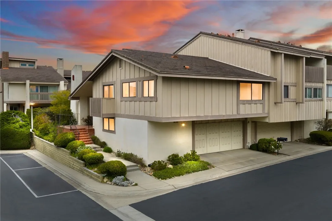 6307 Ridgeglade Ct, Rancho Palos Verdes, California 90275 home-pic-1