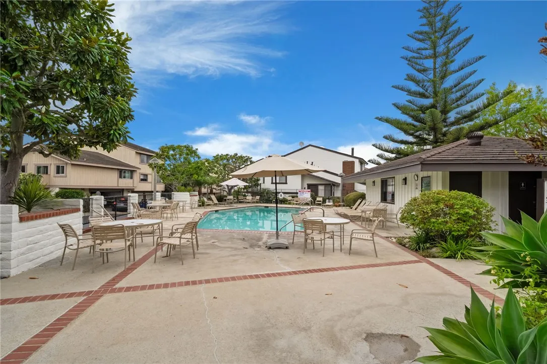 6307 Ridgeglade Ct, Rancho Palos Verdes, California 90275 home-pic-43
