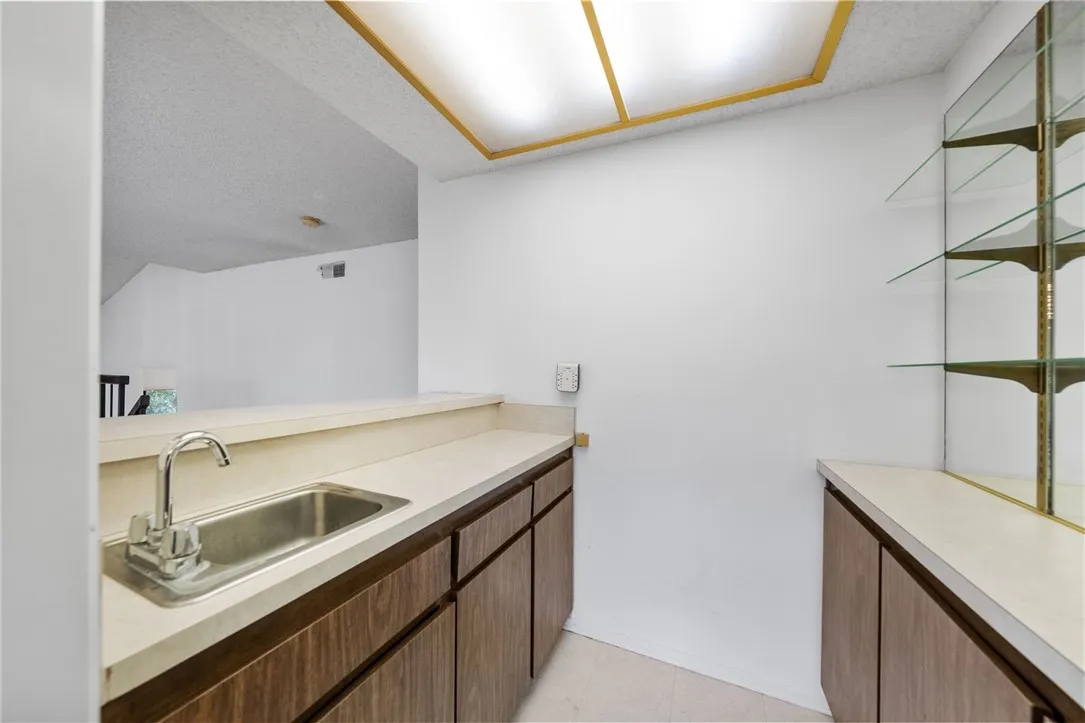 6307 Ridgeglade Ct, Rancho Palos Verdes, California 90275 home-pic-20