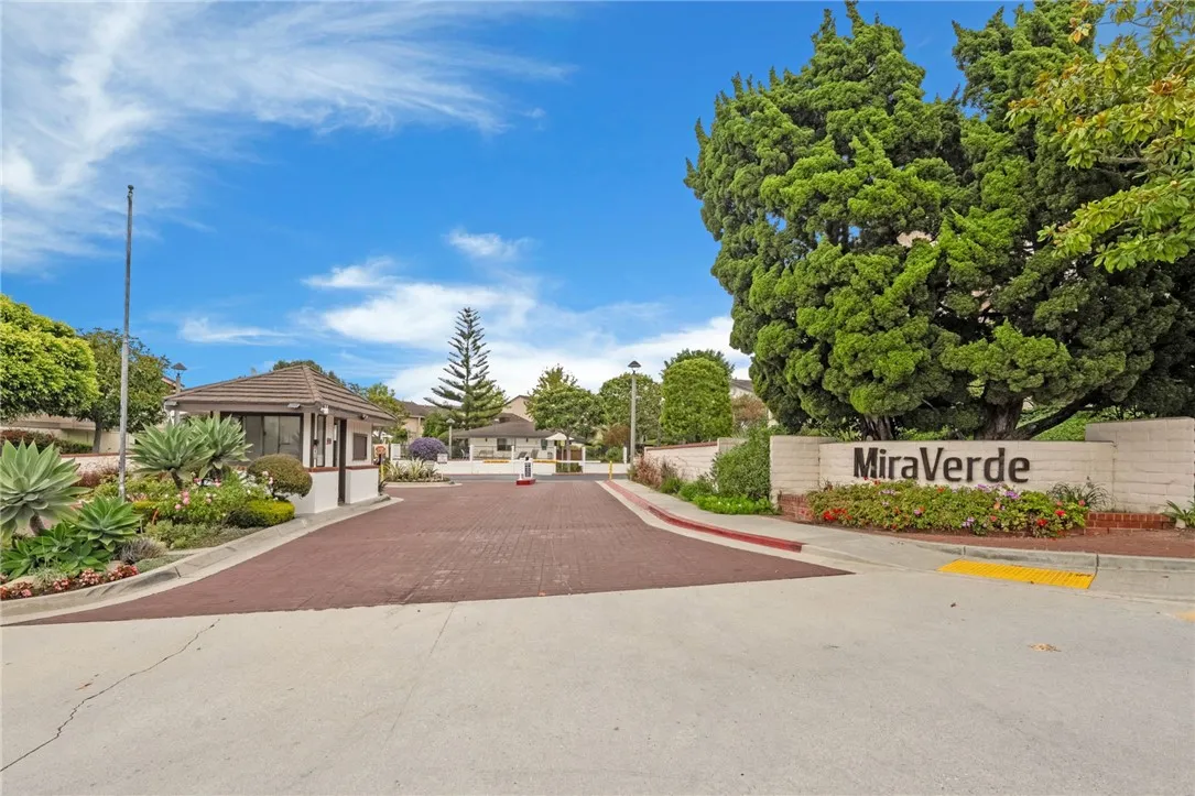 6307 Ridgeglade Ct, Rancho Palos Verdes, California 90275 home-pic-56