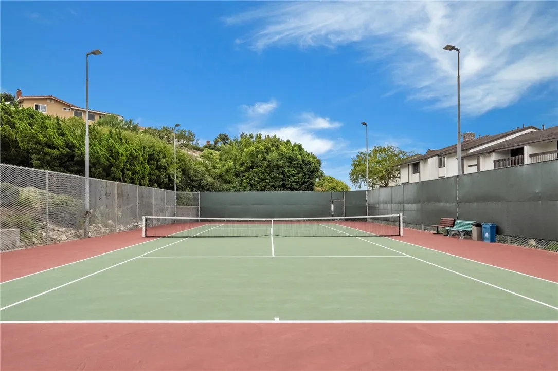 6307 Ridgeglade Ct, Rancho Palos Verdes, California 90275 home-pic-47