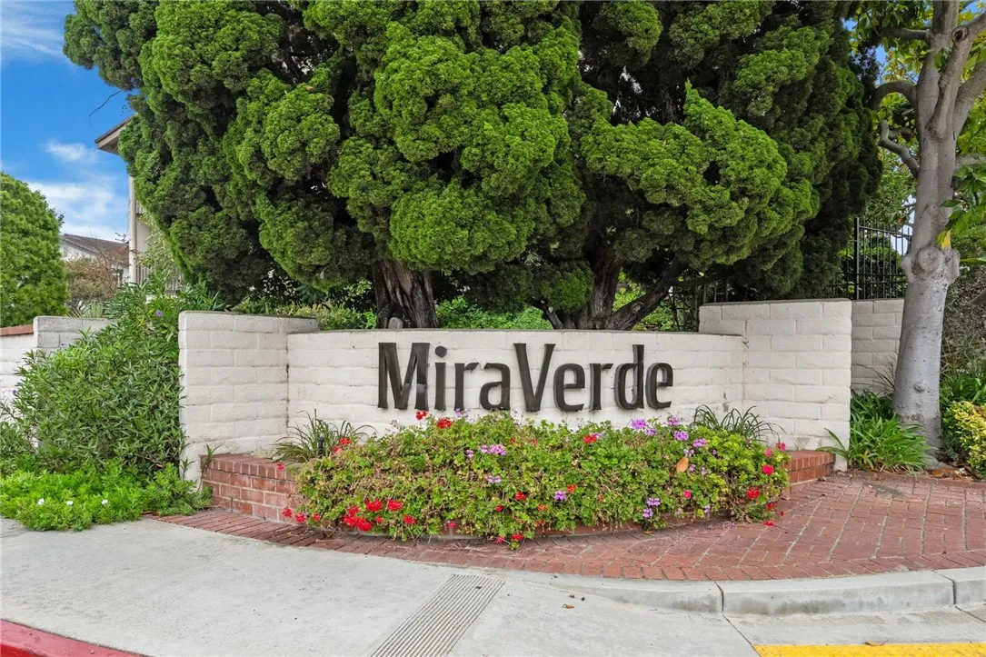 6307 Ridgeglade Ct, Rancho Palos Verdes, California 90275 home-pic-57