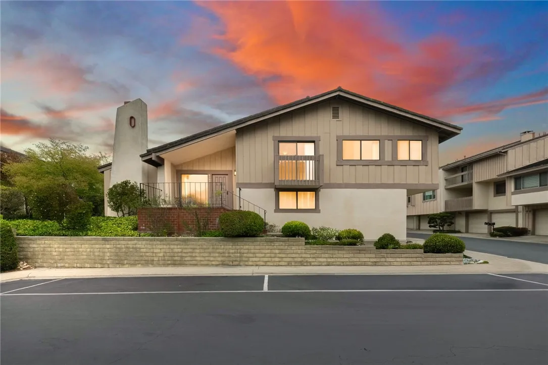 6307 Ridgeglade Ct, Rancho Palos Verdes, California 90275 home-pic-0