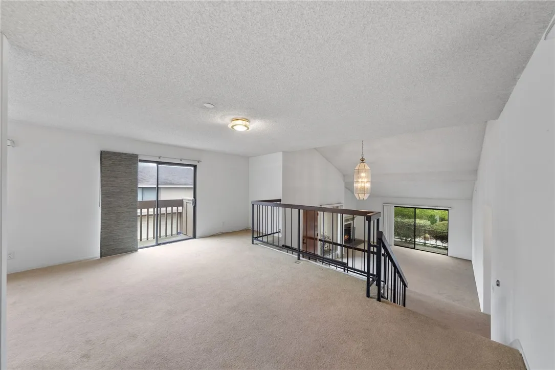 6307 Ridgeglade Ct, Rancho Palos Verdes, California 90275 home-pic-14