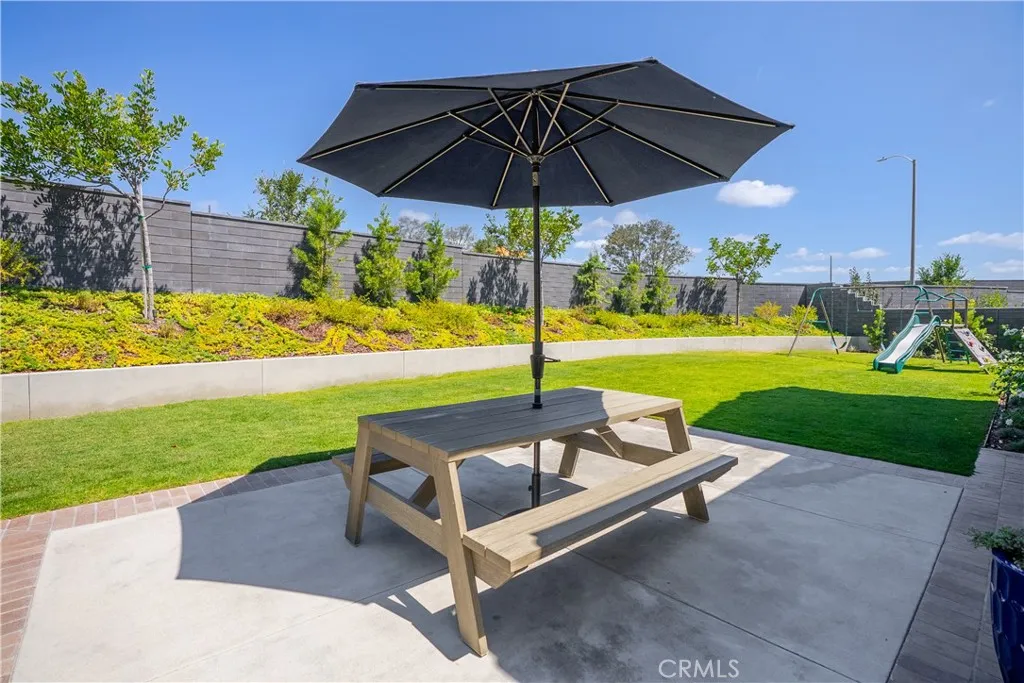 1341 Roots Way, Rancho Mission Viejo, California 92694 home-pic-5