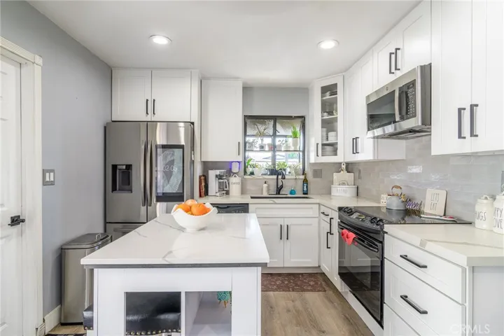 10051 Kukui Drive, Huntington Beach, California 92646