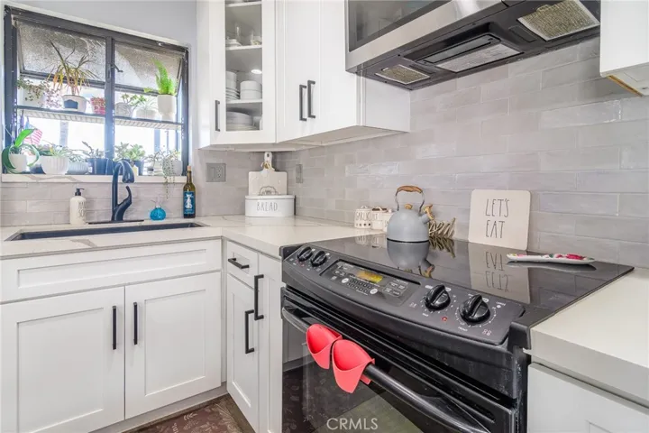 10051 Kukui Drive, Huntington Beach, California 92646