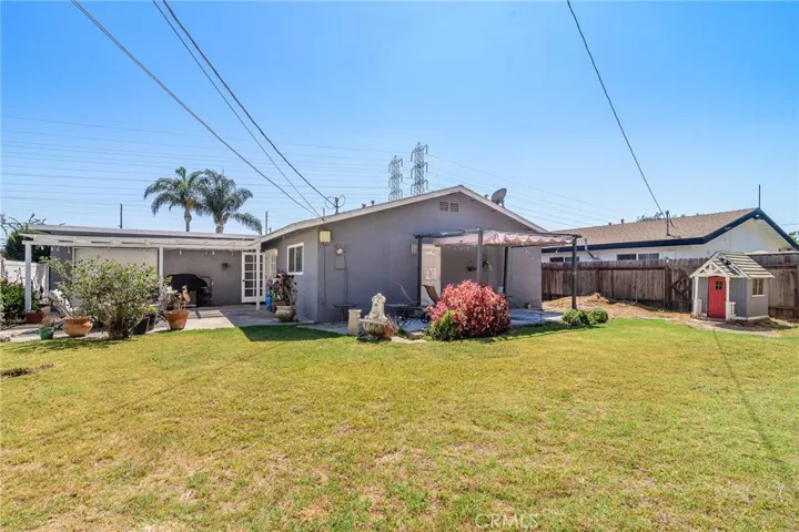 10051 Kukui Drive, Huntington Beach, California 92646