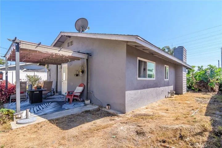 10051 Kukui Drive, Huntington Beach, California 92646