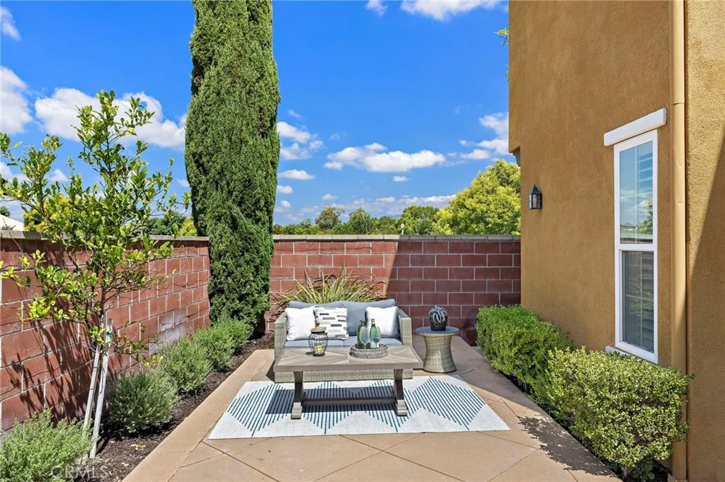 63 Tuberose Street, Ladera Ranch, California 92694 home-pic-27