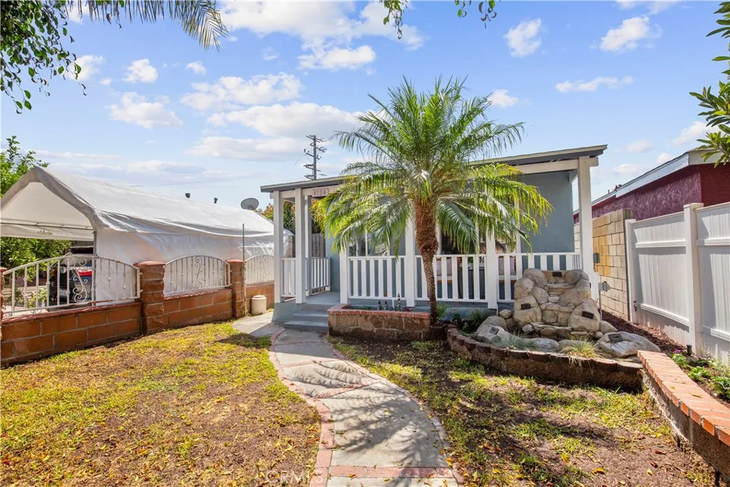 4104 East San Luis, Compton, California 90221 home-pic-17