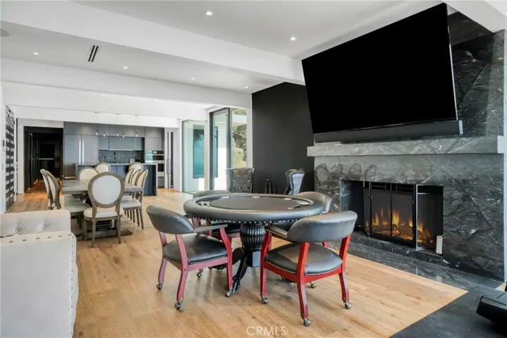 20786 Cool Oak Way, Malibu, California 90265