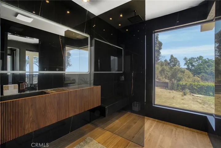 20786 Cool Oak Way, Malibu, California 90265