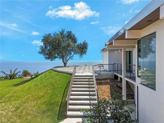 20786 Cool Oak Way, Malibu, California 90265