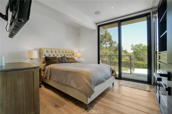 20786 Cool Oak Way, Malibu, California 90265
