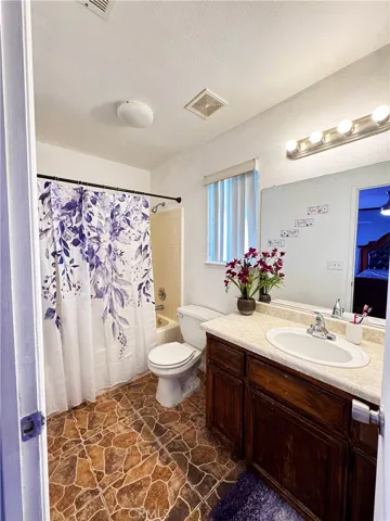 11185 Mesquite Circle, None, California 93202
