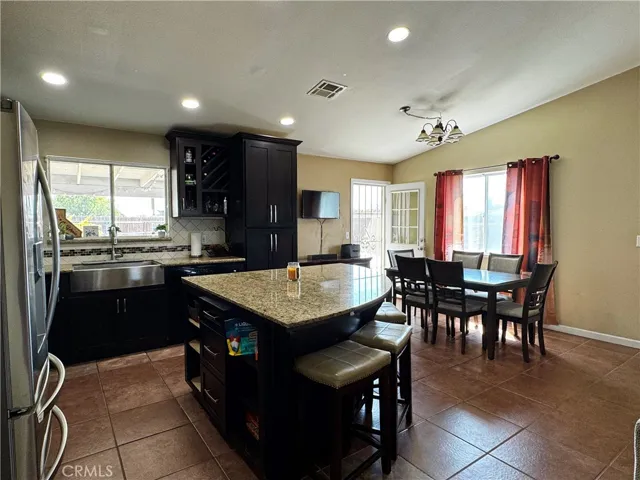 11185 Mesquite Circle, None, California 93202