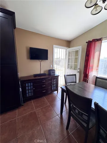 11185 Mesquite Circle, None, California 93202
