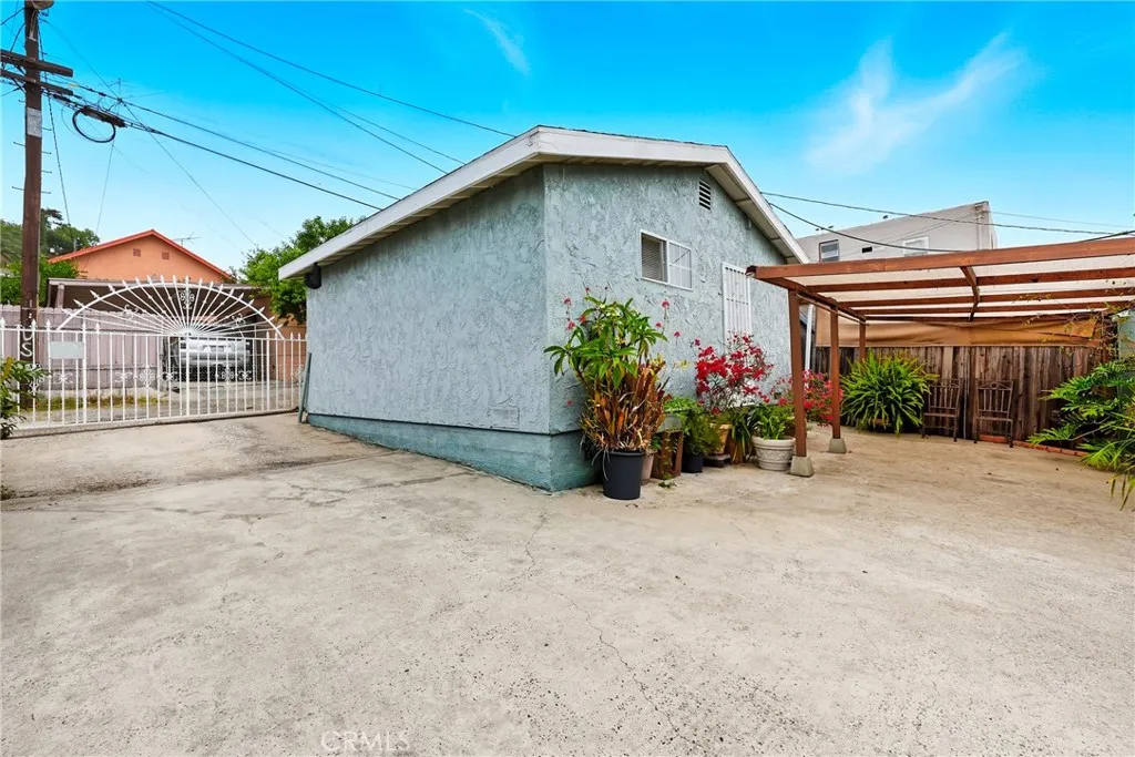3415 N Figueroa St, Los Angeles, California 90065 home-pic-26