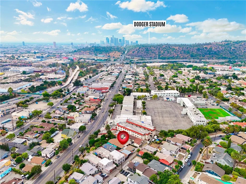 3415 N Figueroa St, Los Angeles, California 90065 home-pic-36