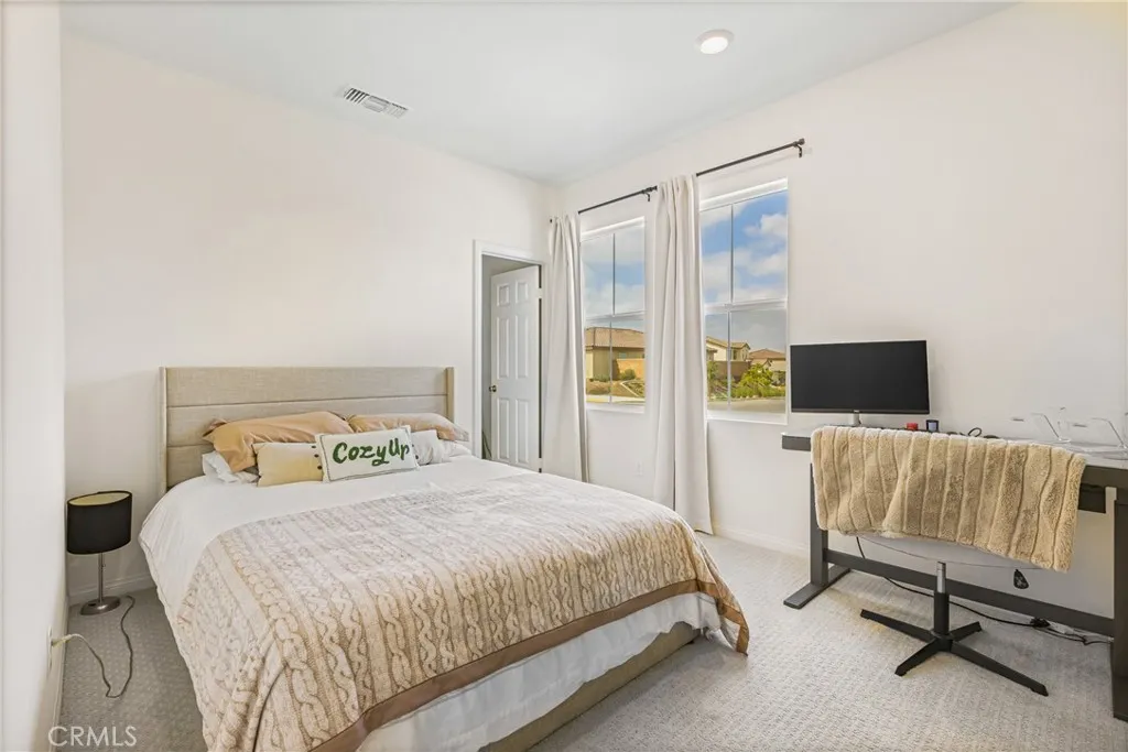 7728 Caroline Court, Highgrove, California 92507 home-pic-24