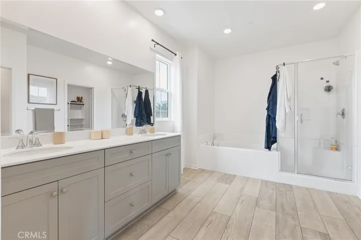 7728 Caroline Court, Highgrove, California 92507
