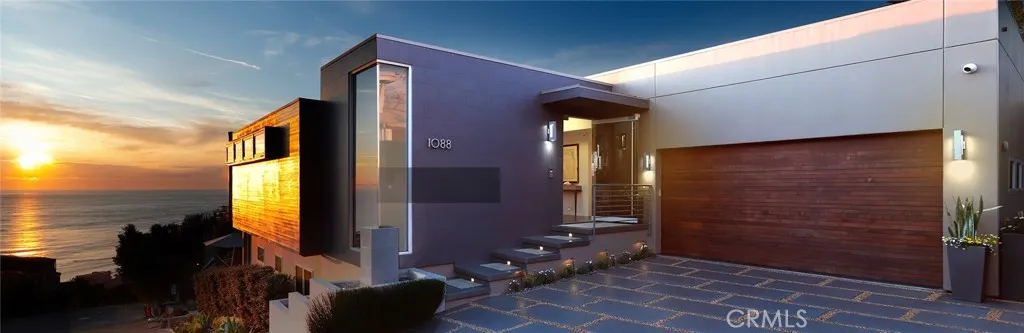 1088 Del Mar Avenue, Laguna Beach, California 92651