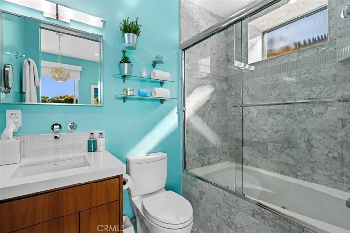 1088 Del Mar Avenue, Laguna Beach, California 92651