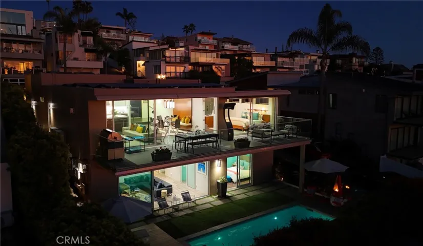 1088 Del Mar Avenue, Laguna Beach, California 92651