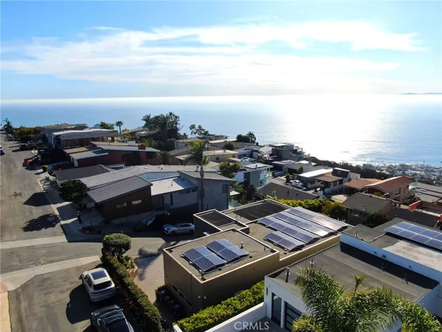 1088 Del Mar Avenue, Laguna Beach, California 92651