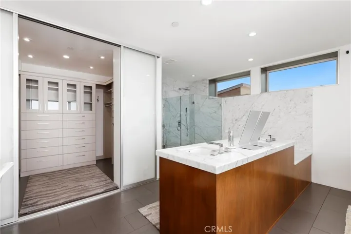 1088 Del Mar Avenue, Laguna Beach, California 92651