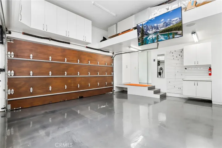 1088 Del Mar Avenue, Laguna Beach, California 92651