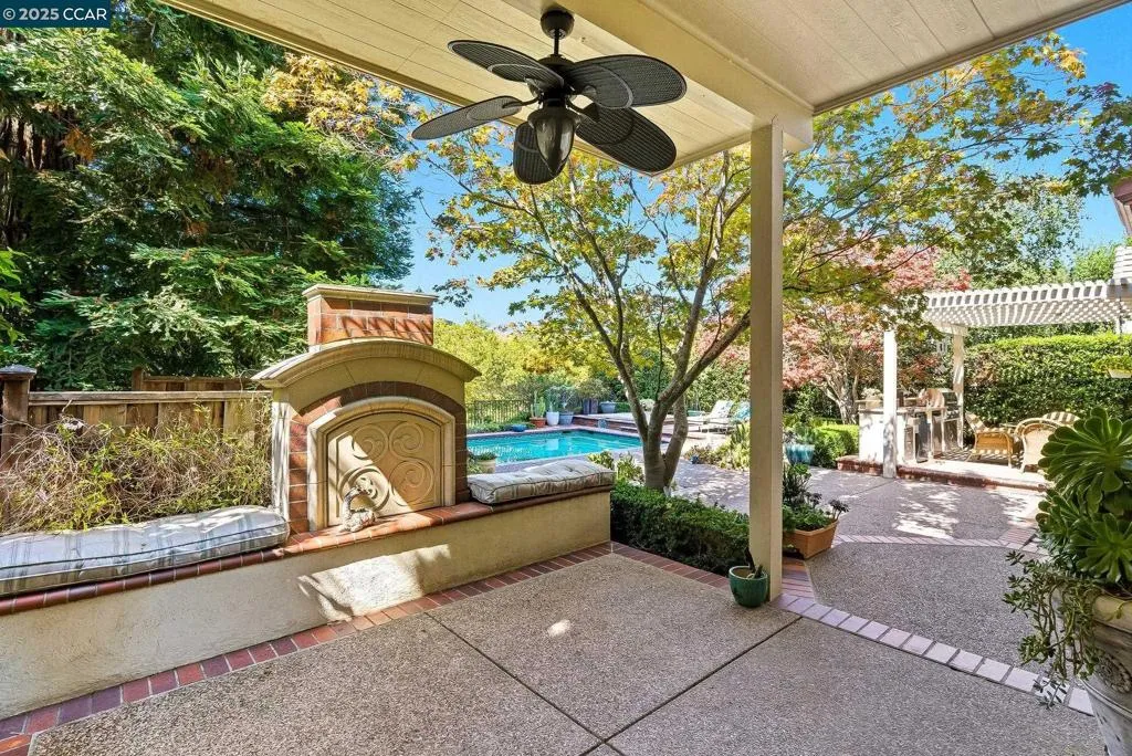 4355 Quail Run Ln, Danville, California 94506 home-pic-51