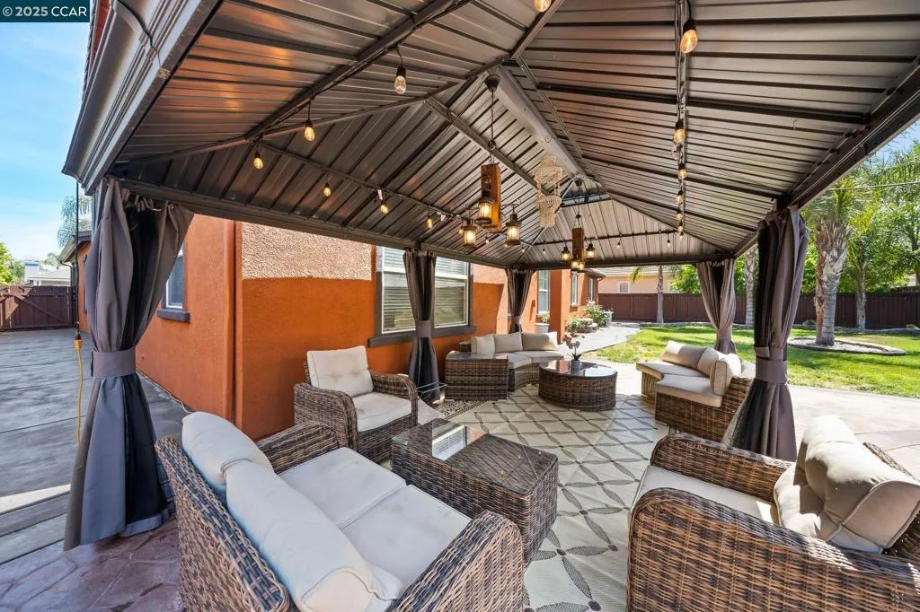 1148 Breton Dr, Brentwood, California 94513 home-pic-48