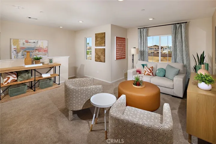 MODEL HOME