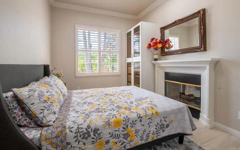 Queen Size Bed