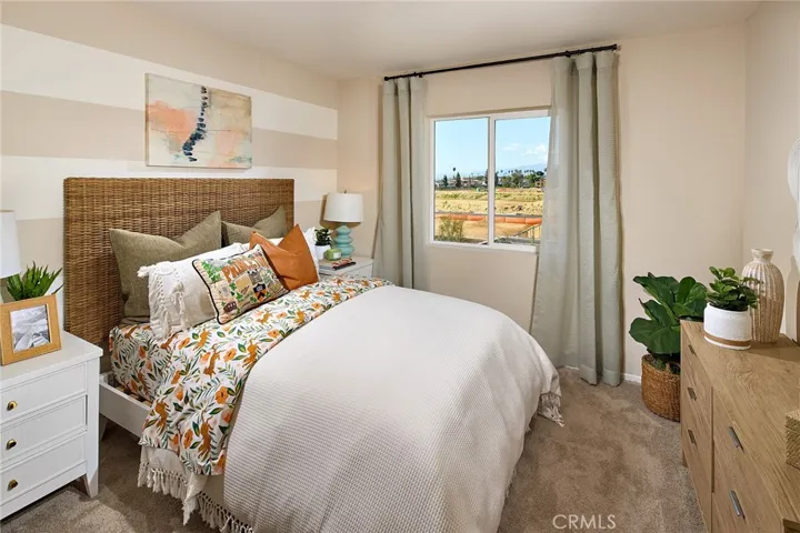 MODEL HOME