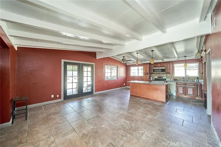 1113 Brewster Dr, Pomona, California 91767