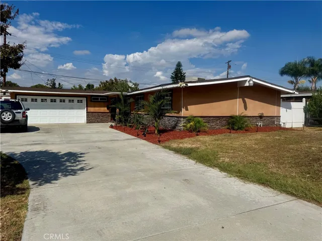 1113 Brewster Dr, Pomona, California 91767