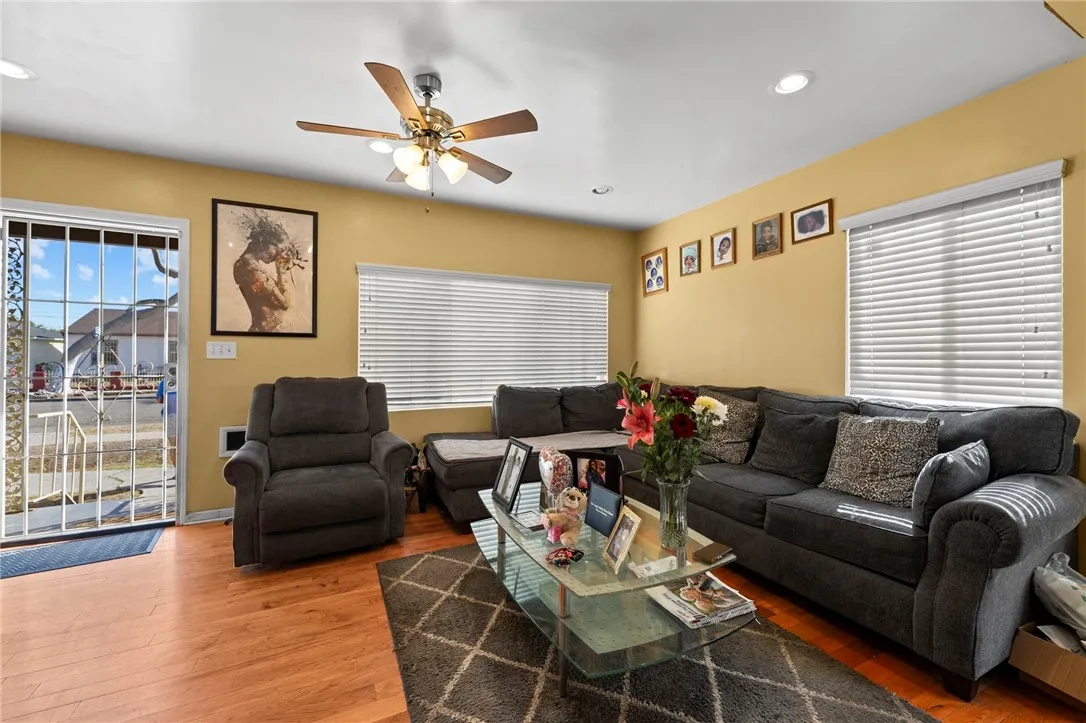 1713 Reeve Street, Compton, California 90220 home-pic-2