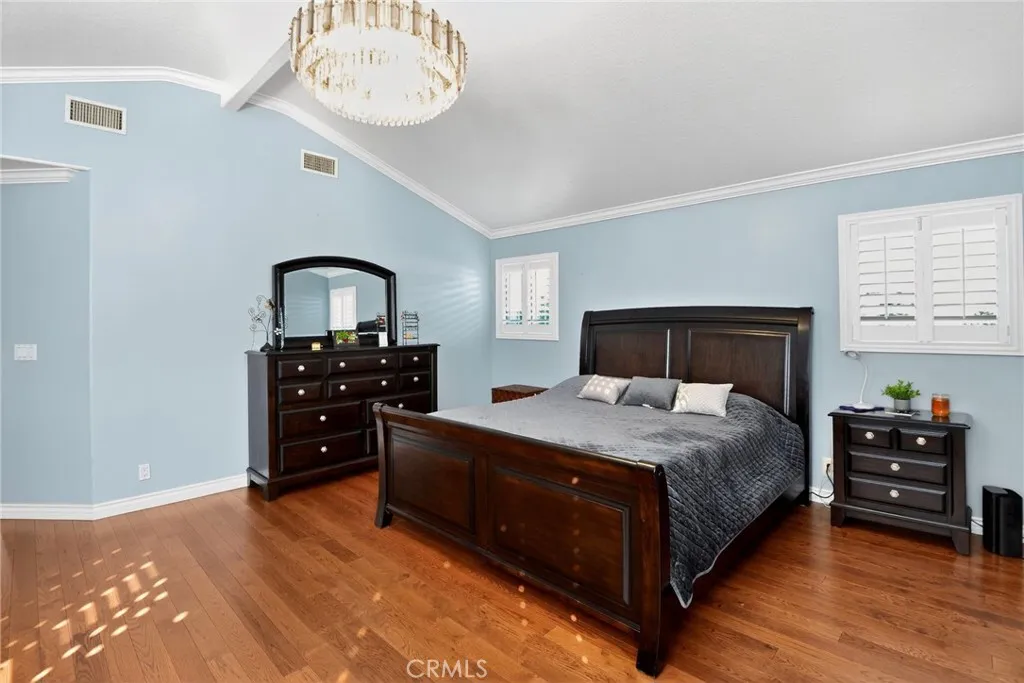8316 Cherokee Drive, Downey, California 90241 home-pic-11