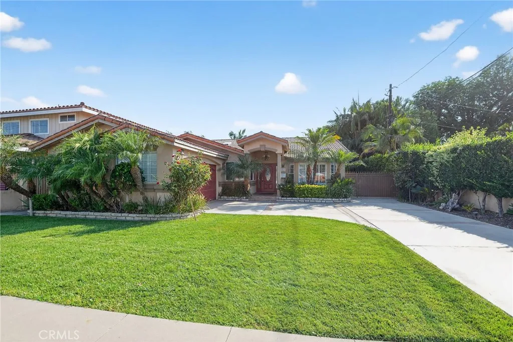 8316 Cherokee Drive, Downey, California 90241 home-pic-28