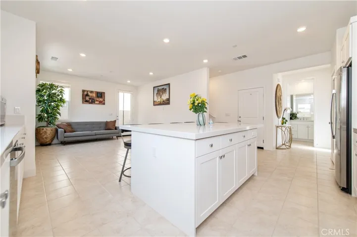 243 Yerba, Irvine, California 92618