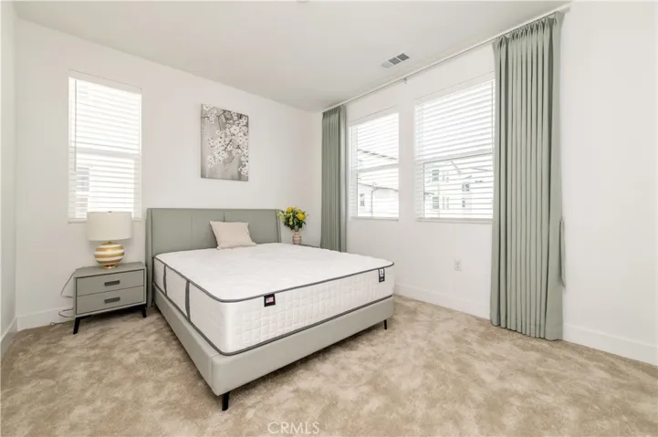 243 Yerba, Irvine, California 92618